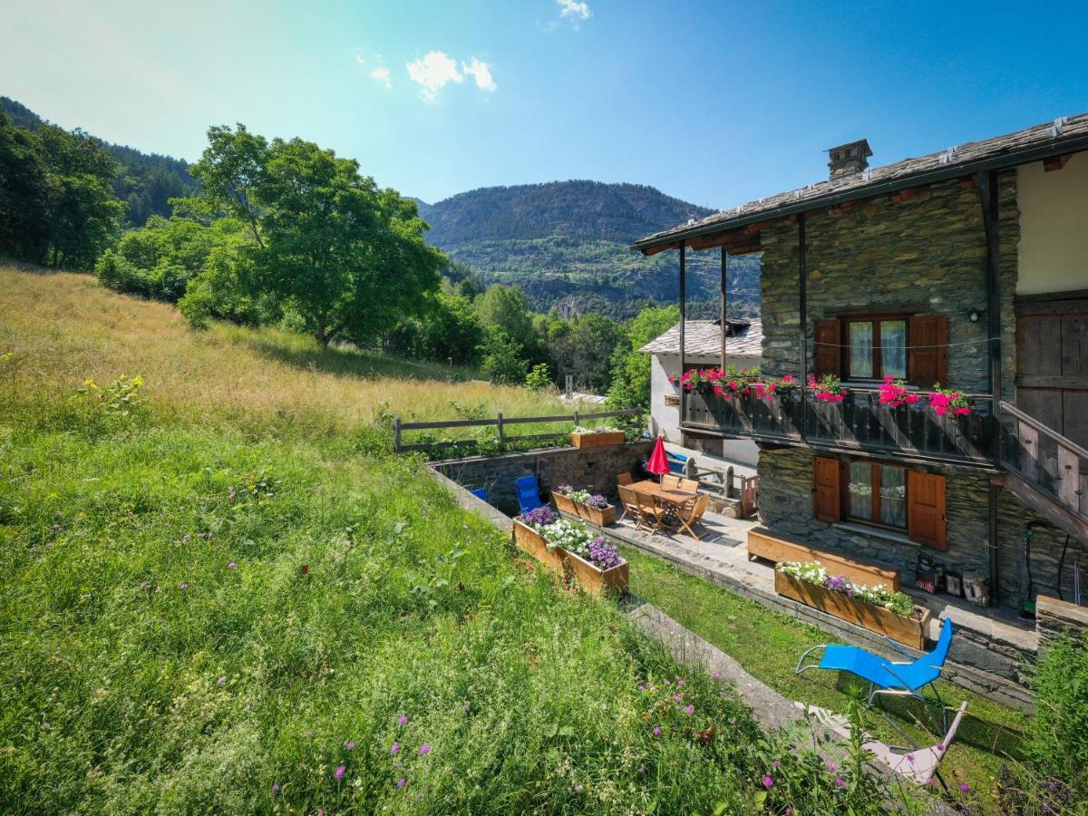 Casa Vacanze Grand-Haury Da Andrea Arvier Exterior photo